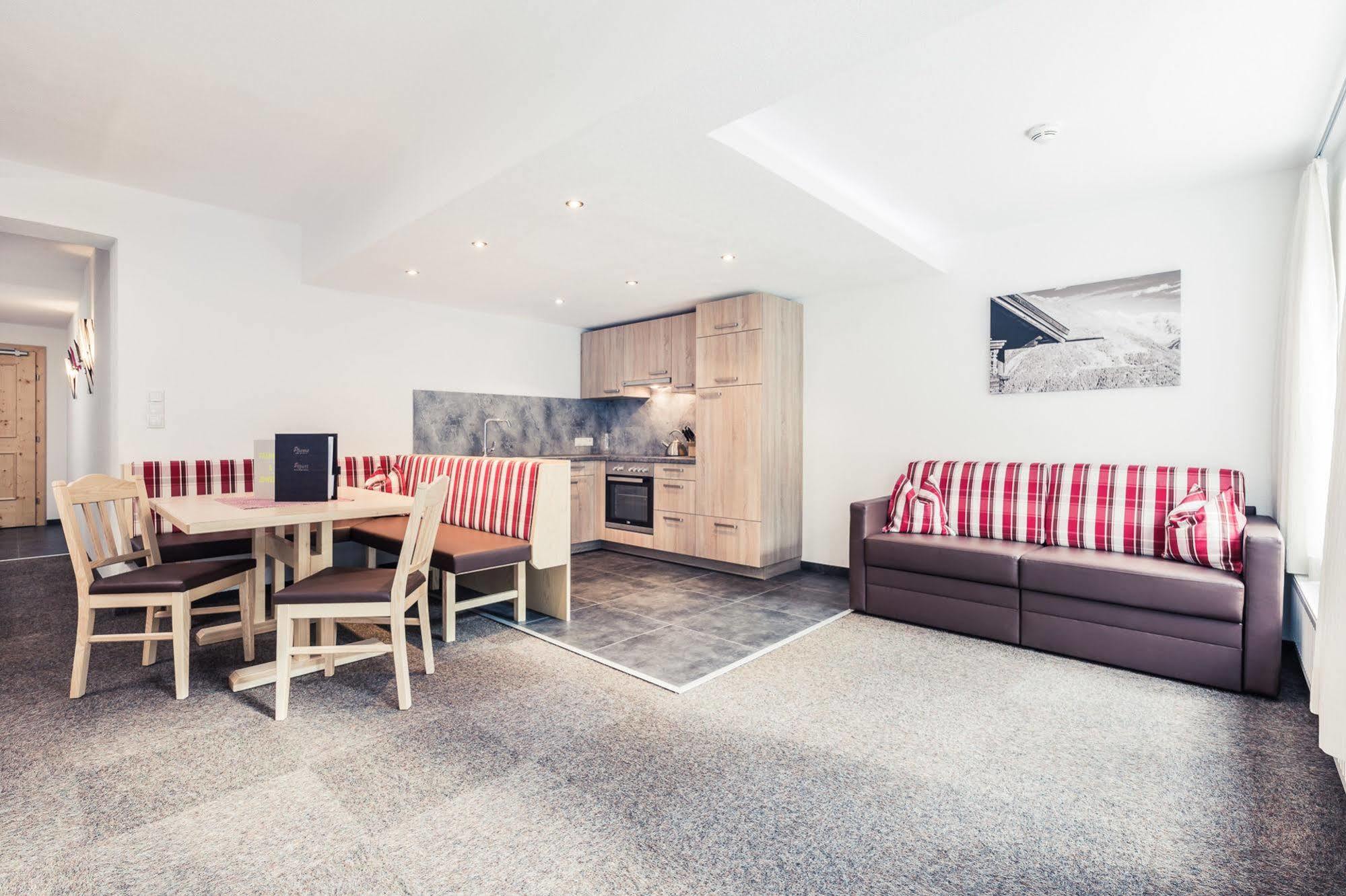 Leni Mountain Appartements Solden Exterior photo